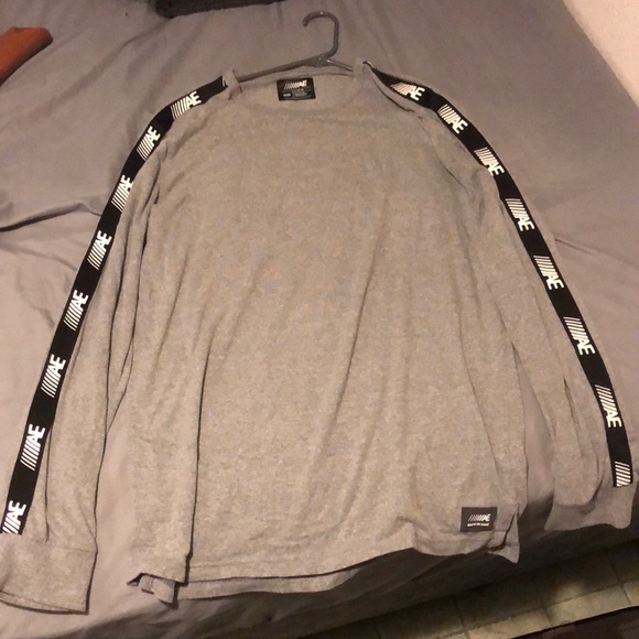 American Eagle Longsleeve - Picture 1 of 6